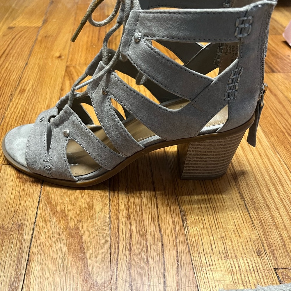 Bass Lace-up Sandals
